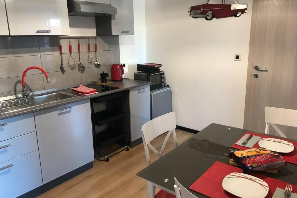 Apartments Colors Of Rijeka - Red Екстериор снимка